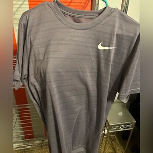 Nike Men's Gray Short-Sleeve Dri-FIT Tee with White Swoosh